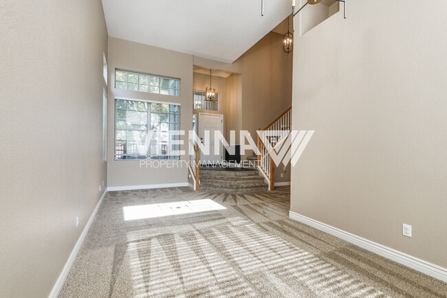 Building Photo - 5308 Heritage Ct