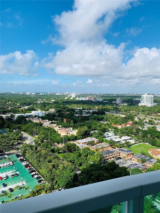 Building Photo - 2101 Brickell Ave