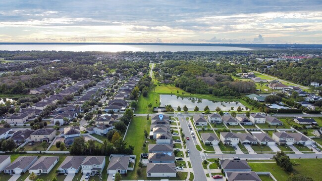 Building Photo - 5230 Bracks Landing Dr