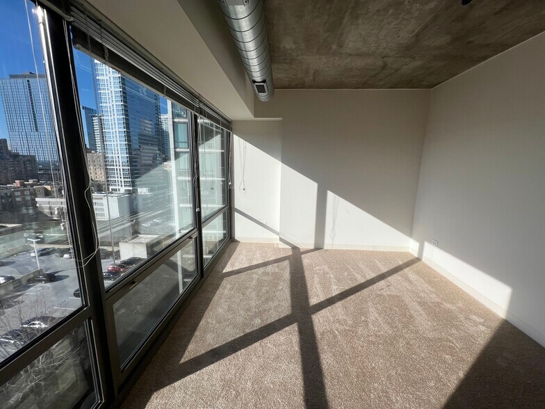 Building Photo - 111 W Polk St