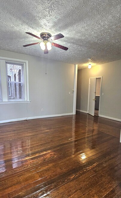 Building Photo - 191 Wooster St