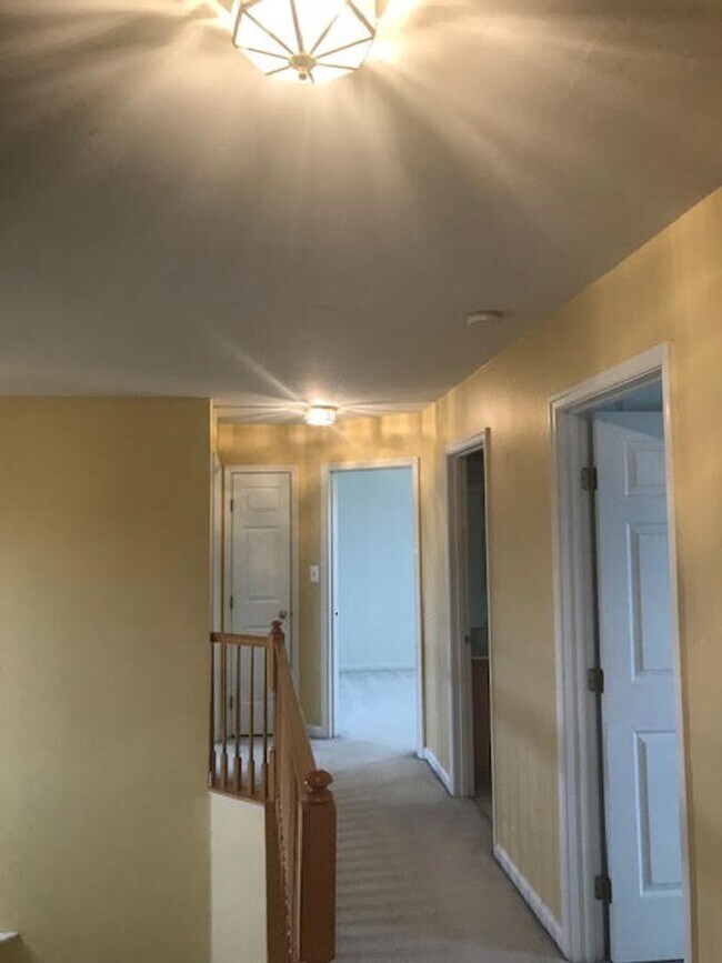 Building Photo - 2025 Germander Way