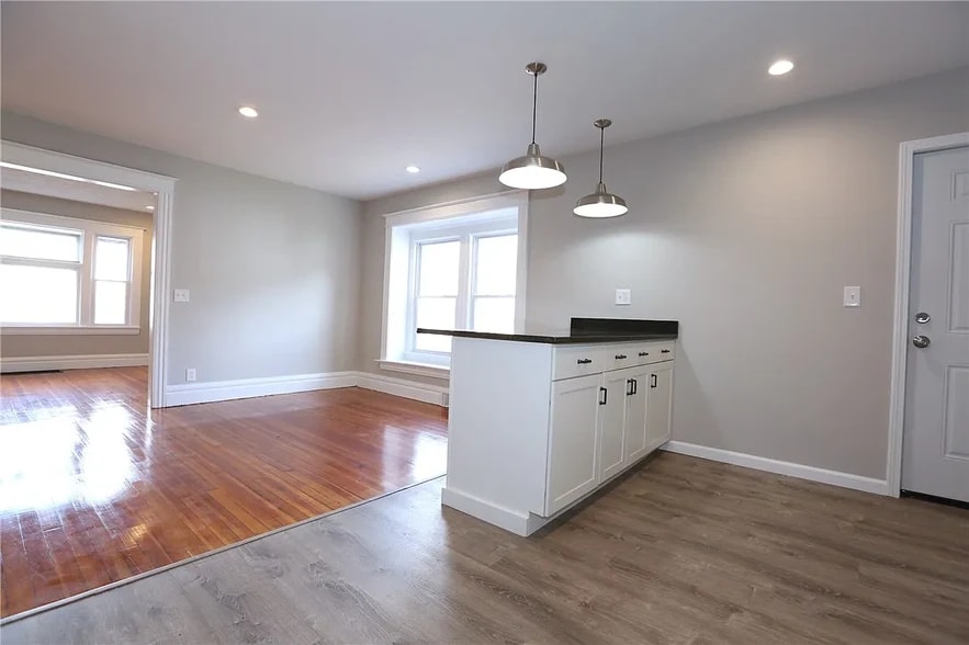 Building Photo - 1 Stebbins St