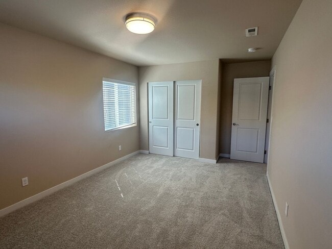 Building Photo - 3048 Puget Meadow Loop NE