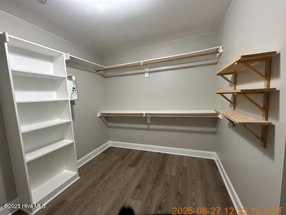 Building Photo - 830 Solomon Dr