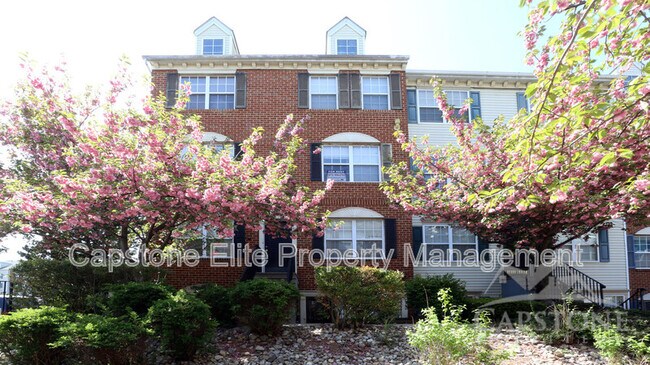 Primary Photo - Society Hill - Master Bedroom