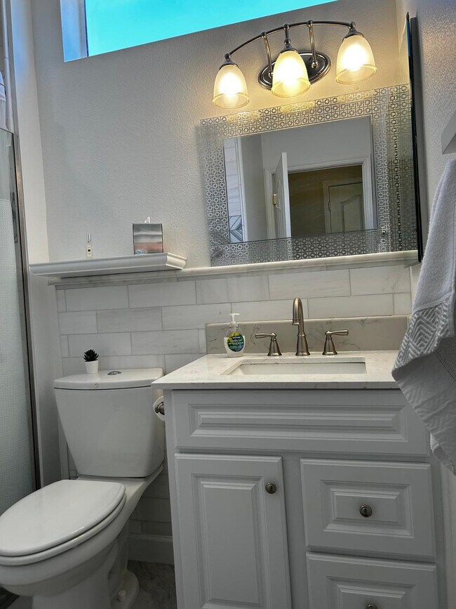 Building Photo - 15619 W Vista Grande Ln