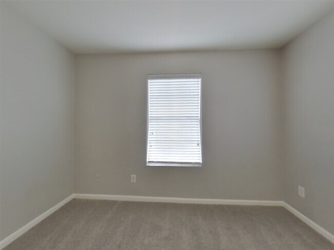 Building Photo - 19626 Beachy Ct