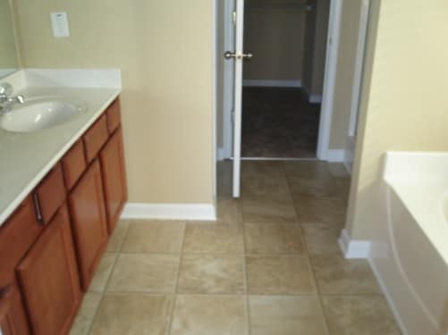 Building Photo - 2315 Harvest Ridge Cir NE