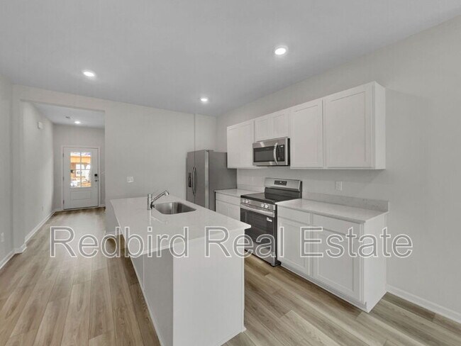 Building Photo - 1665 Manuka Ln