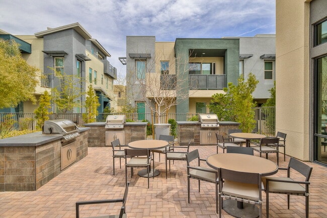 Building Photo - FULLY FURNISHED AFFINITY CONDO | 2-CAR GARAGE | DOWNTOWN SUMMERLIN