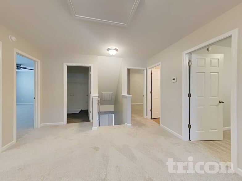 Building Photo - 248 Eagle Pointe Dr