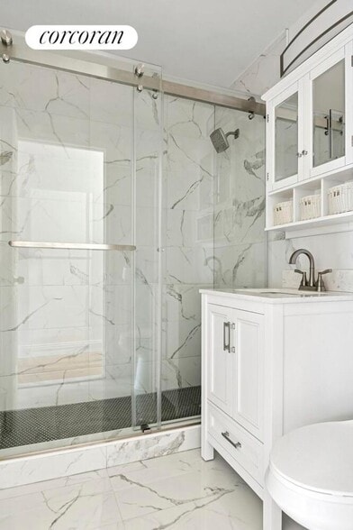 Building Photo - 722 Marcy Ave