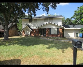 Building Photo - 10625 Rockwood St