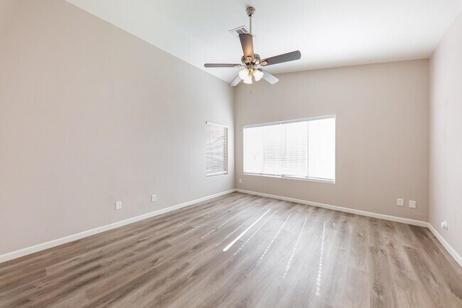 Building Photo - 17429 N 20th St