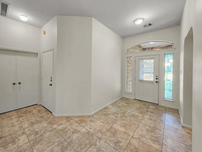 Building Photo - 14626 Gervaise Dr