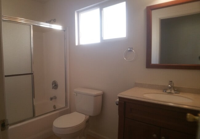 Building Photo - 6217 Almond Ave