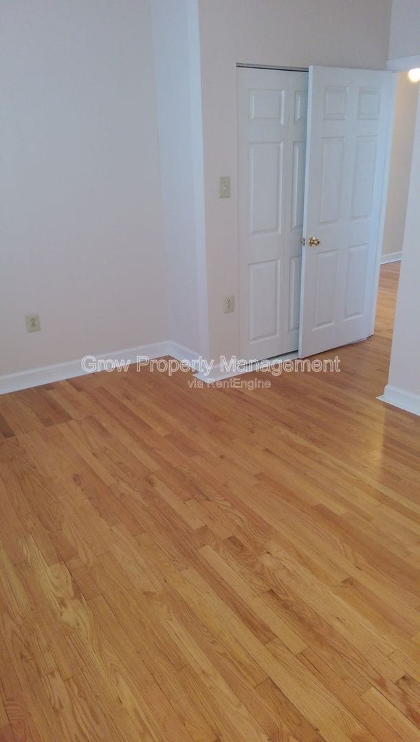 Building Photo - 1518 Parrish St