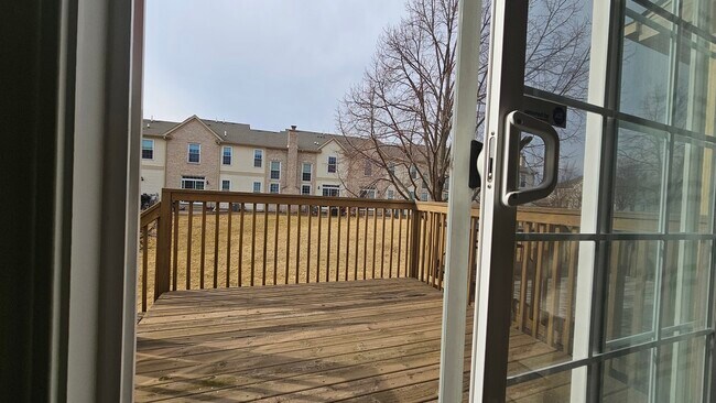 Building Photo - 1268 Bradley Cir