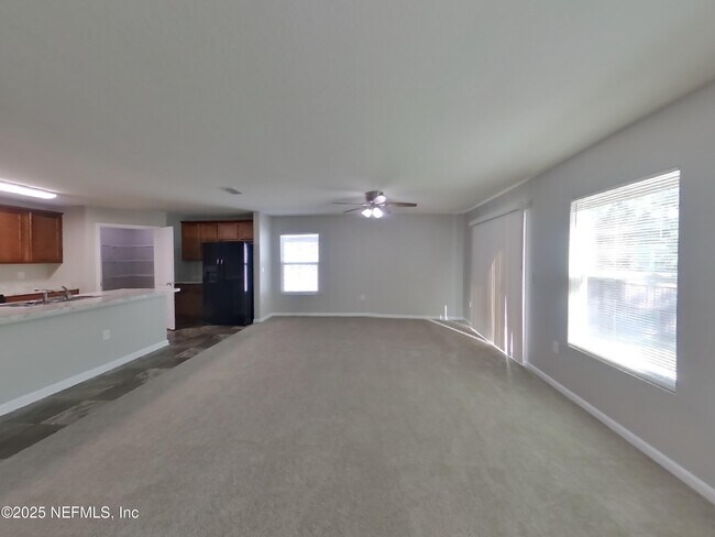 Building Photo - 1987 April Oaks Dr