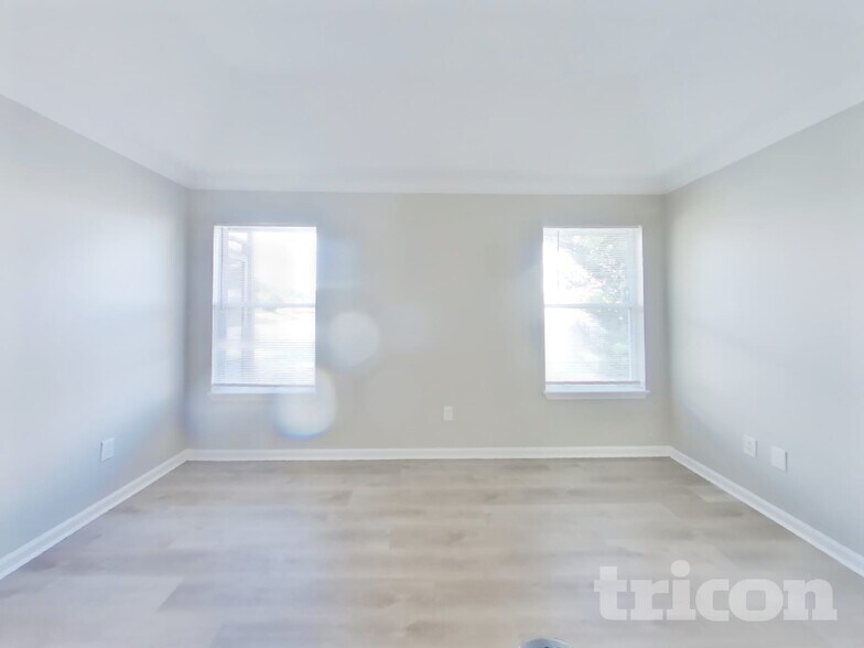 Building Photo - 256 Sparrow Branch Cir