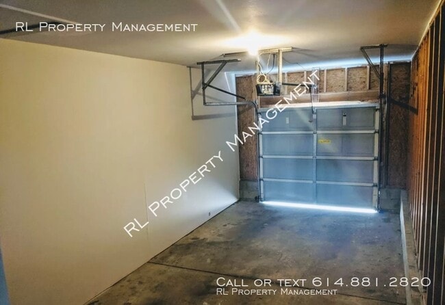 Building Photo - 5692 Everbrook Dr