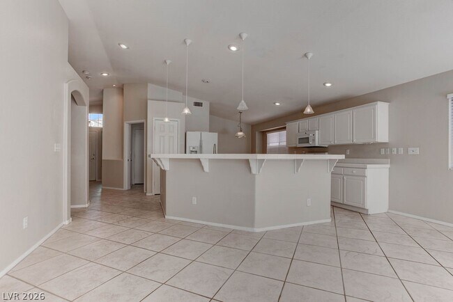 Building Photo - 1460 Dragon Rock Dr