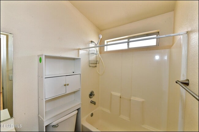 Building Photo - 14164 Robert Ituarte Dr