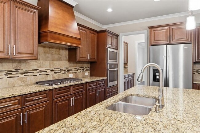 Building Photo - 710 Deer Holw Trce