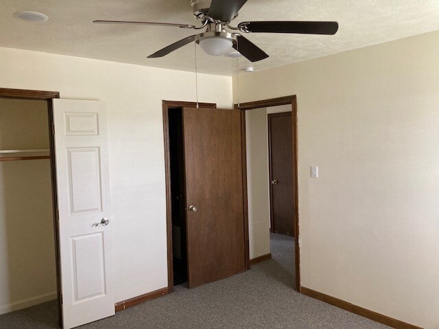 Building Photo - 5018 Desoto St