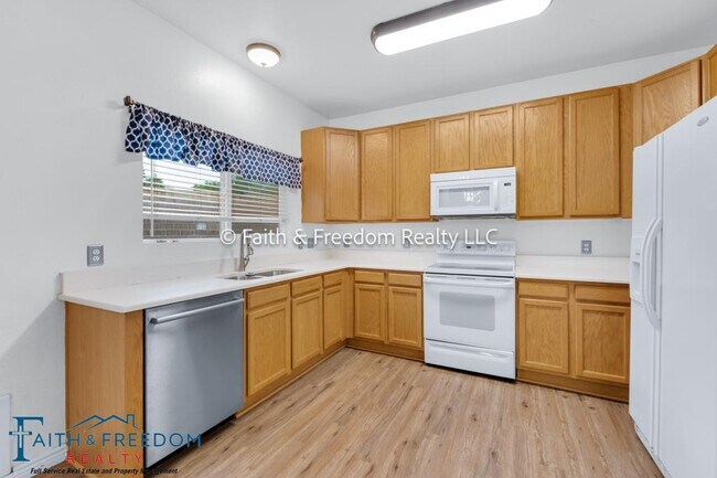 Building Photo - 5249 Mountain Air Cir