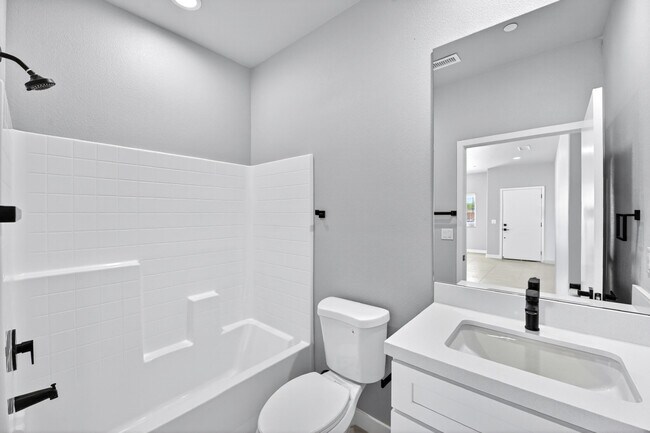 Building Photo - 66274-274 Hacienda Ave