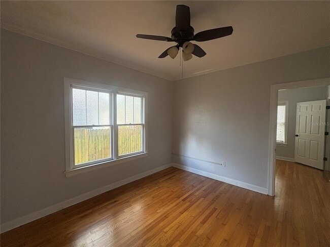 Building Photo - 745 Vistabula St