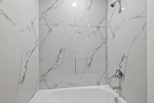 Building Photo - 6108 Jasper Hl Dr