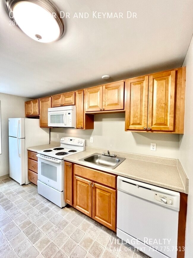 Building Photo - 219 Oak Manor Dr