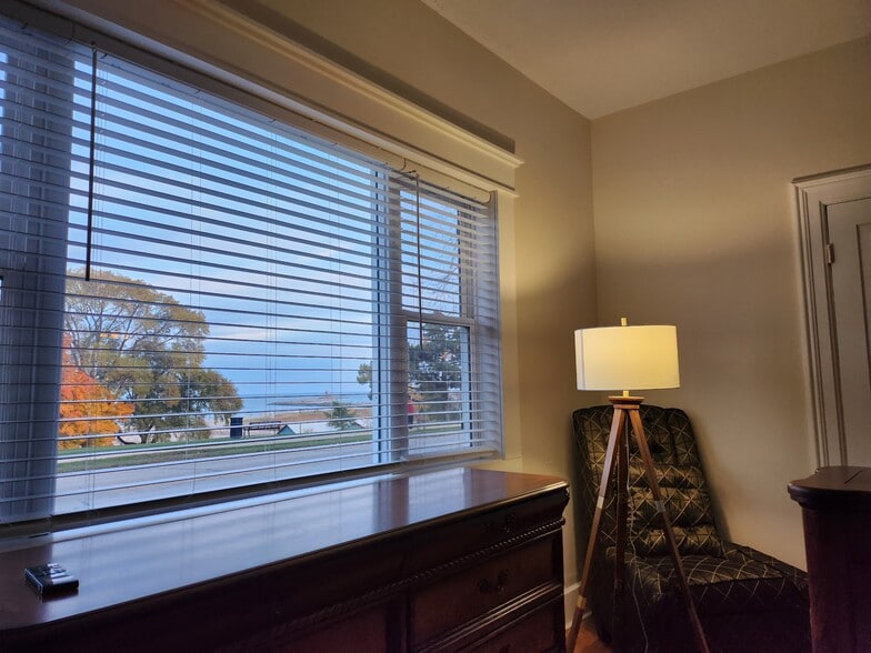 Wake Up to Lake Views Every Morning - 1614 Michigan Blvd