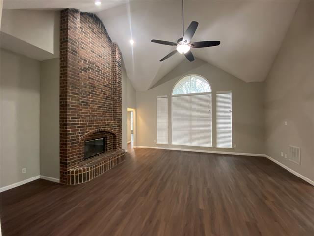 Building Photo - 904 Santa Cruz Dr