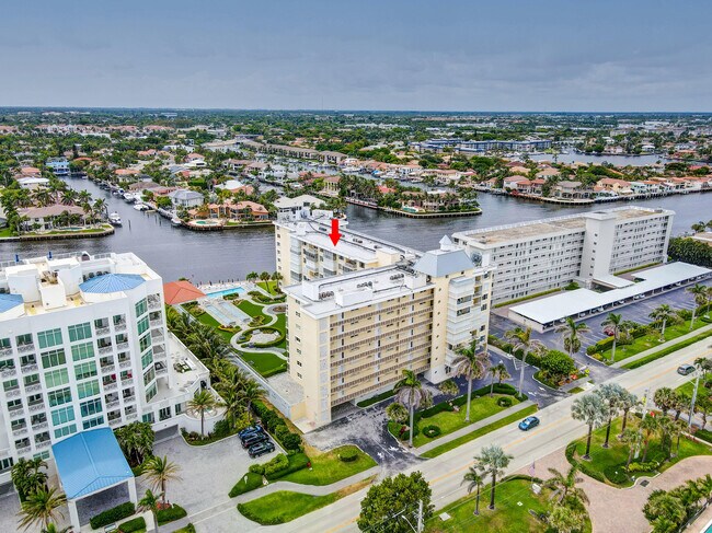Building Photo - 3114 S Ocean Blvd