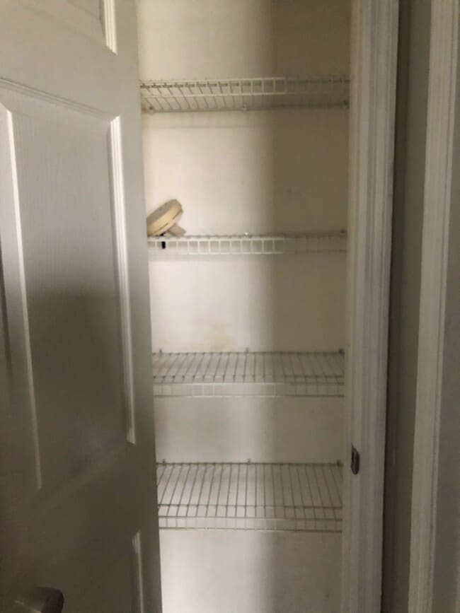 Building Photo - 430 Secretariat Dr