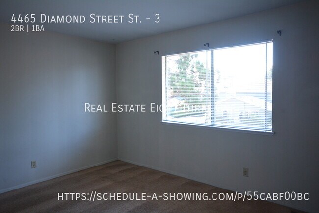 Building Photo - 4465 Diamond St