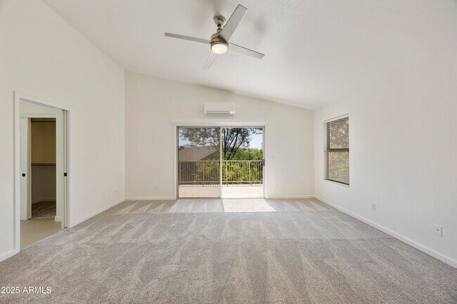 Building Photo - 18027 N 50th Pl