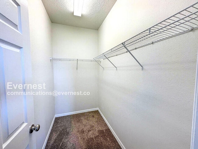 Building Photo - 5110 Claremont Ct