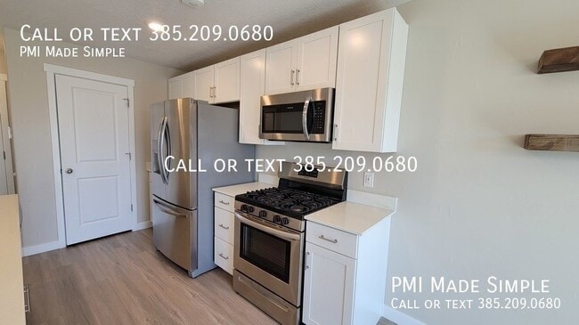 Building Photo - 328 Grassland Dr