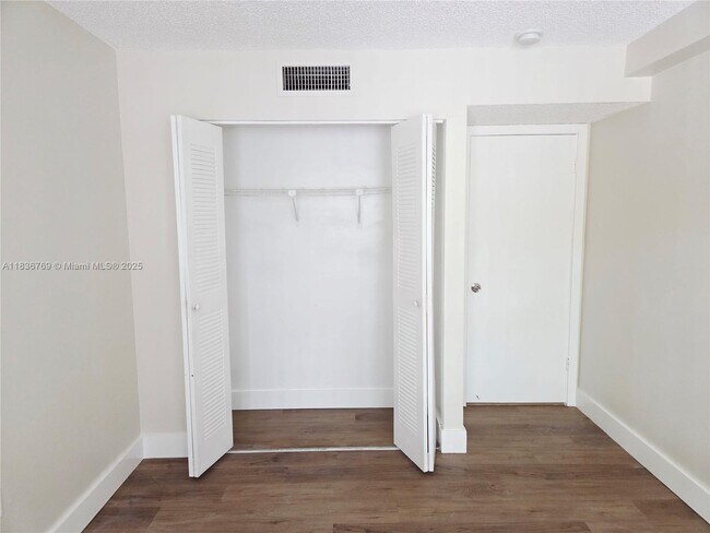 Building Photo - 15640 SW 80th St