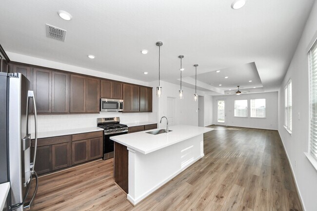 Building Photo - 9026 Selwyn Pointe Wy