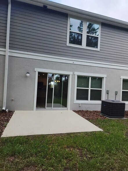 Building Photo - 2385 Carrabelle Wy
