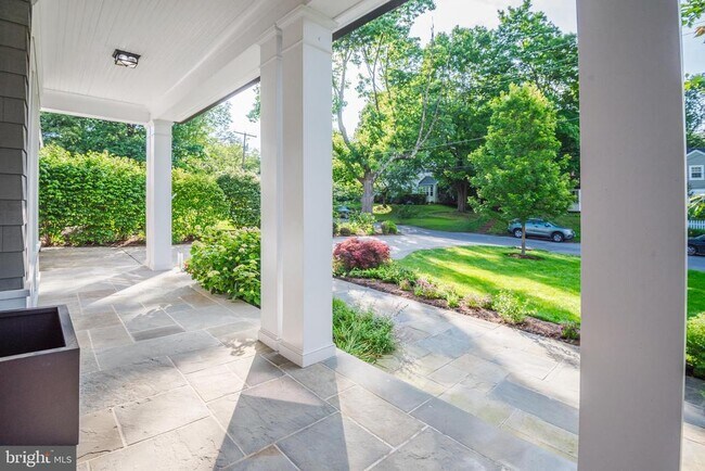 Building Photo - 5600 Brite Dr