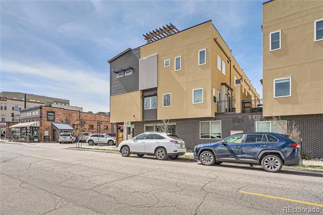 Building Photo - 4431 Tennyson St
