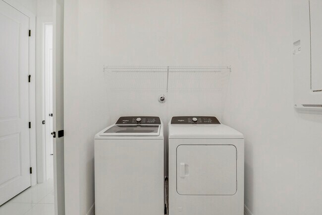 Building Photo - 10815 Stellar Cir