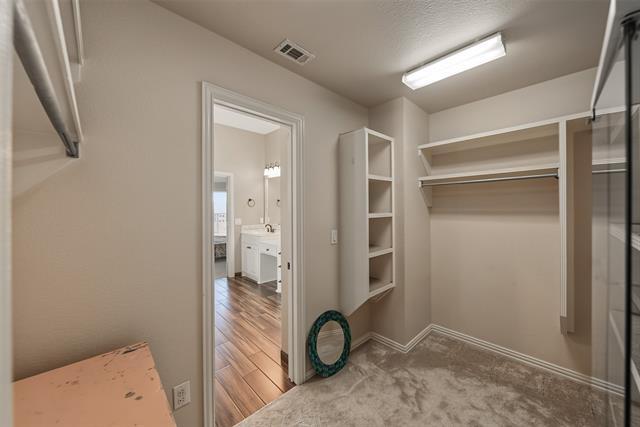Building Photo - 1335 Bradford Dr
